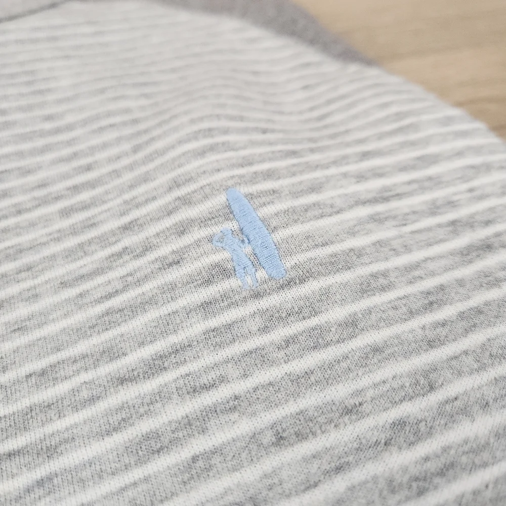 Johnnie O Sweatshirt Mens XL Gray Pullover Crew Neck Striped Logo - Picture 6 of 6